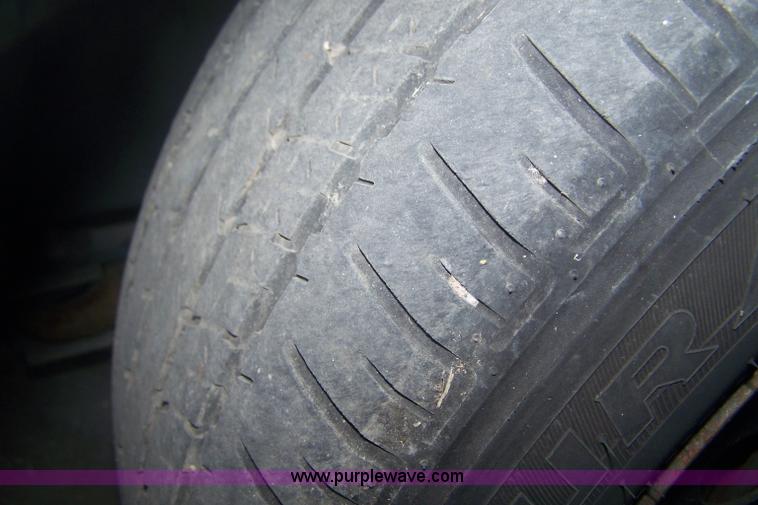 image for item C9369 2004 Chevrolet Impala