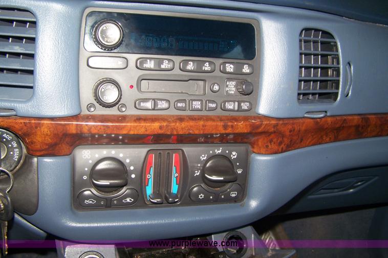 image for item C9369 2004 Chevrolet Impala