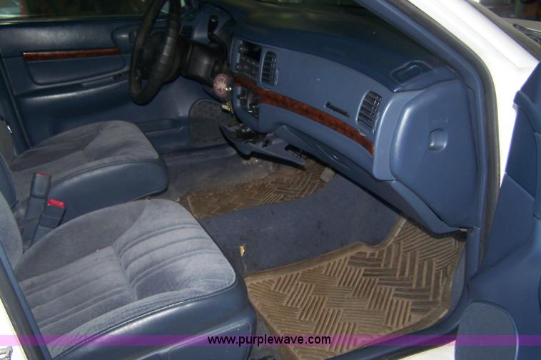 image for item C9369 2004 Chevrolet Impala