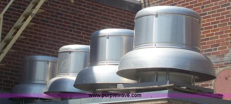 image for item C9371 (5) roof exhaust units