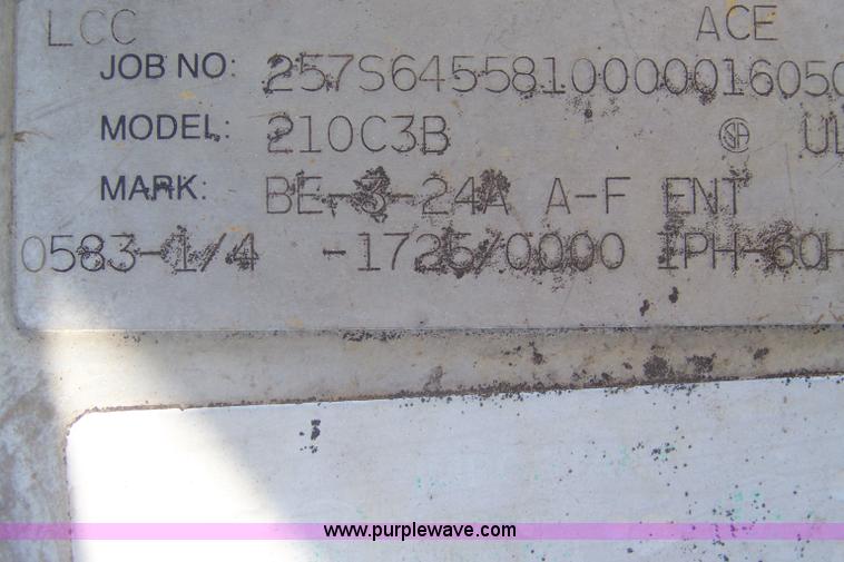 image for item C9371 (5) roof exhaust units