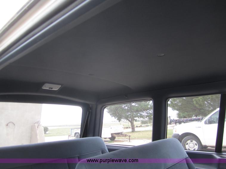 image for item C9783 1990 Ford Aerostar XL van