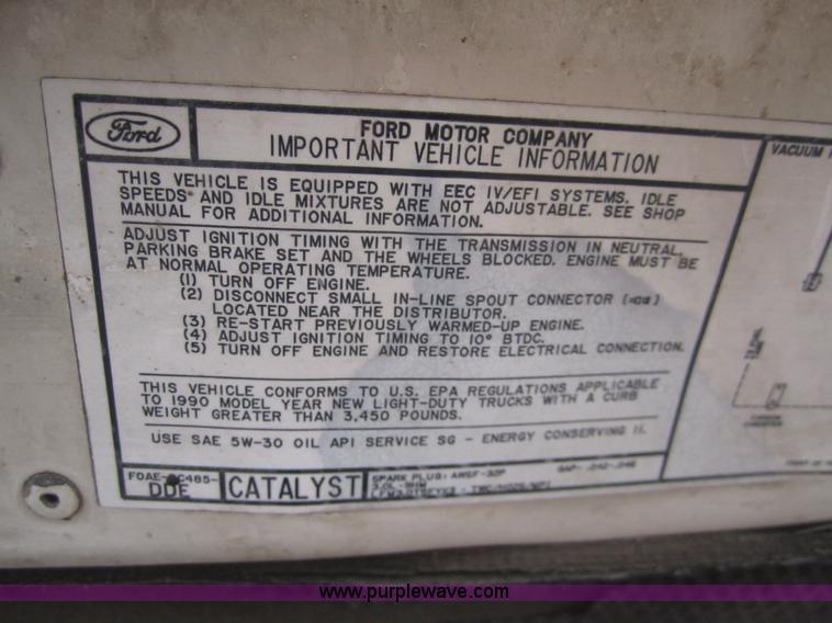 image for item C9783 1990 Ford Aerostar XL van