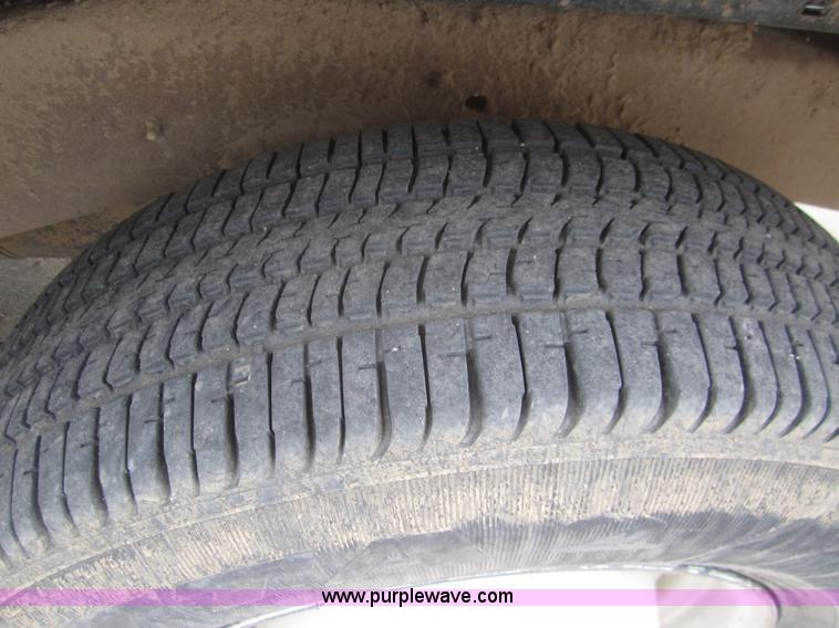 image for item C9785 1988 GMC S15 Sierra pickup truck