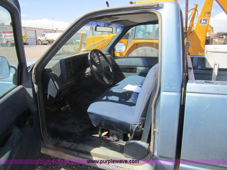 image for item C9798 1988 Chevrolet K1500 pickup truck