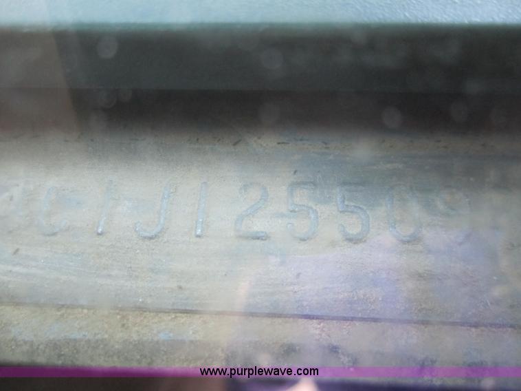 image for item C9798 1988 Chevrolet K1500 pickup truck