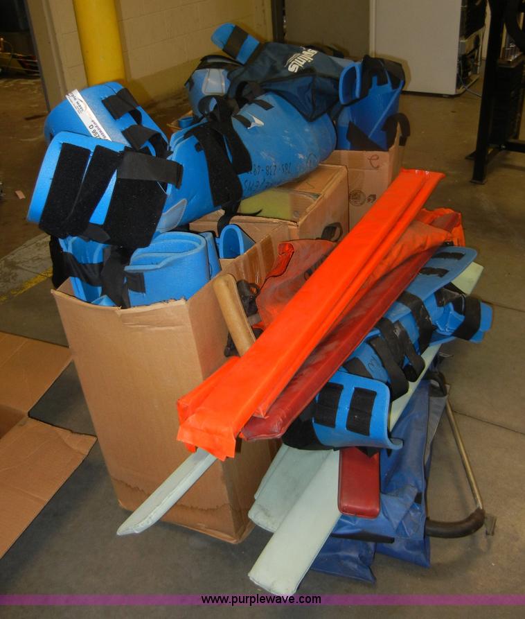 image for item D9571 Assorted EMS splint equipment