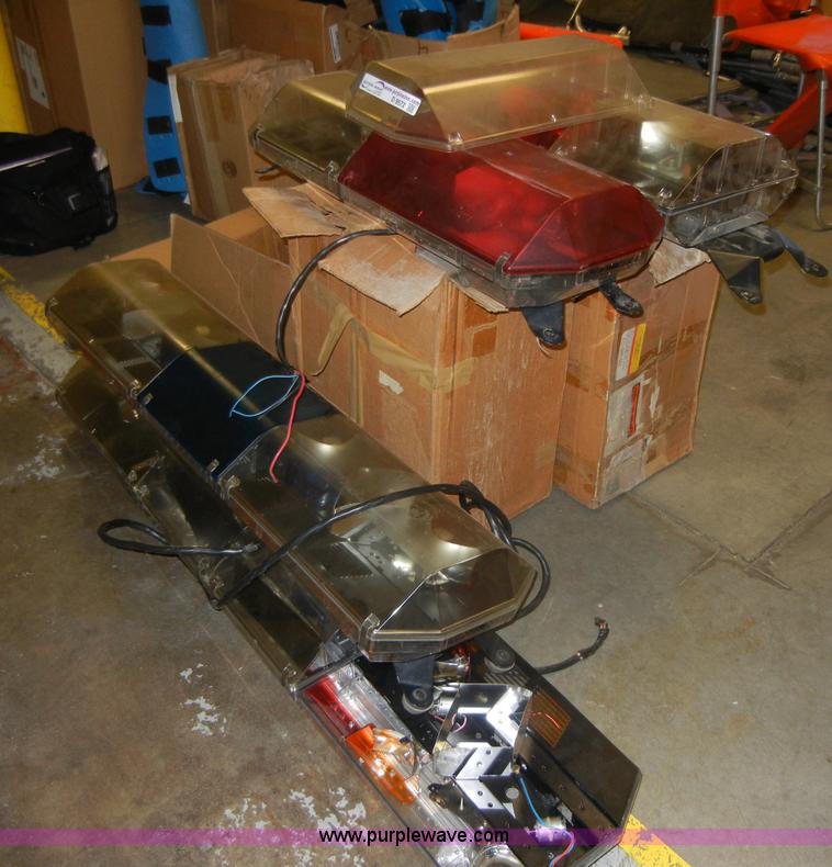 image for item D9572 Assorted EMS lights and equipment