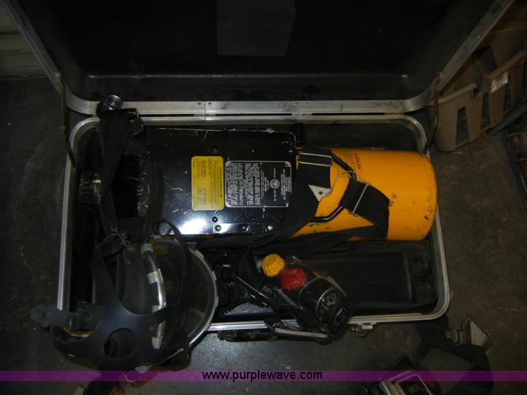 image for item D9576 SCBA backpacks and regulators