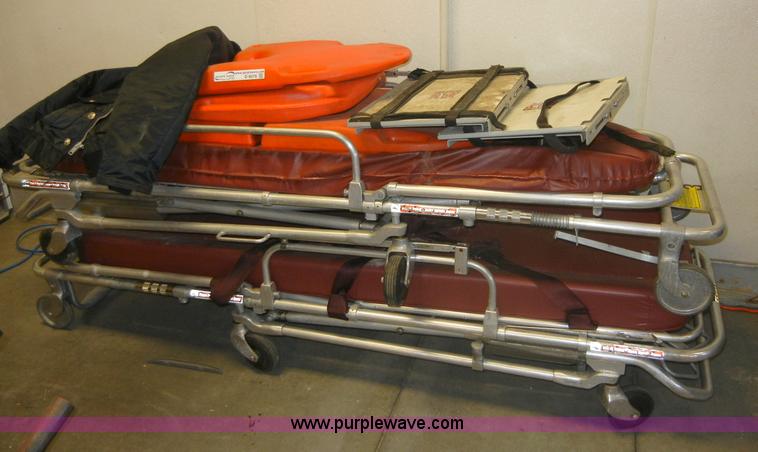 image for item D9578 Assorted medical items