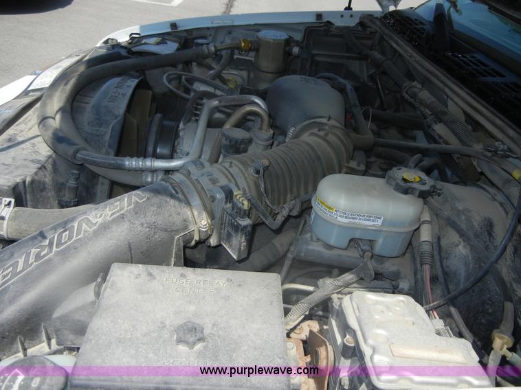 image for item D9704 2002 Chevrolet Blazer LS SUV