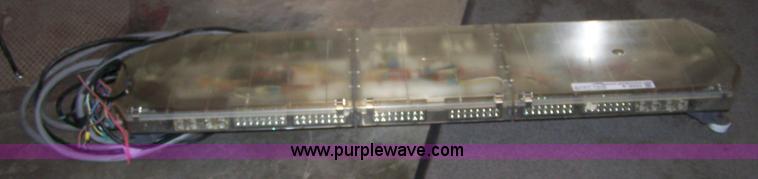 image for item E9253 Code 3 low profile light bar