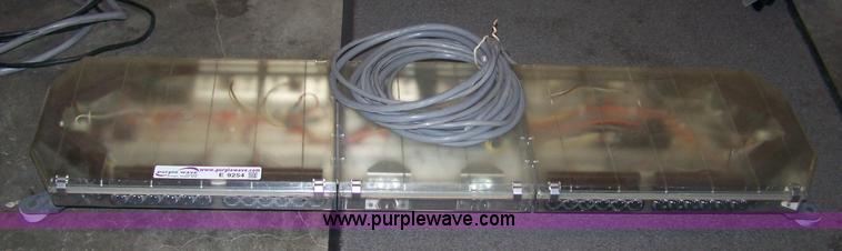 image for item E9254 Code 3 low profile light bar