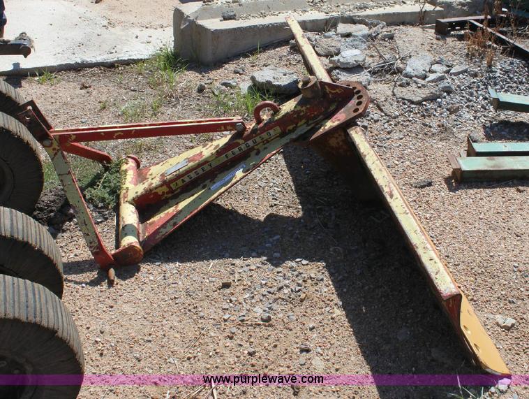 image for item F9824 Massey-Ferguson MF16 7' blade