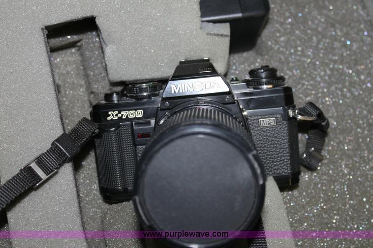 image for item F9829 Assorted cameras and lens's