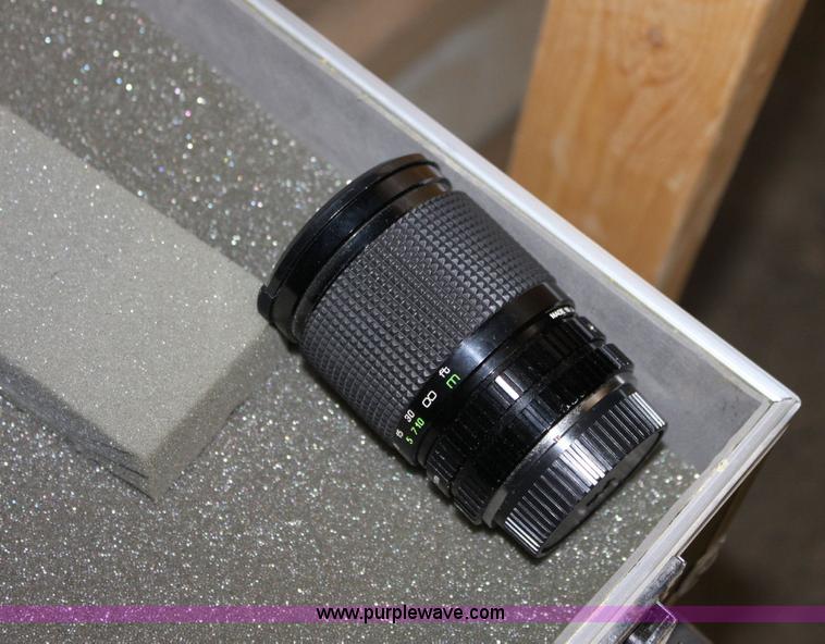 image for item F9829 Assorted cameras and lens's