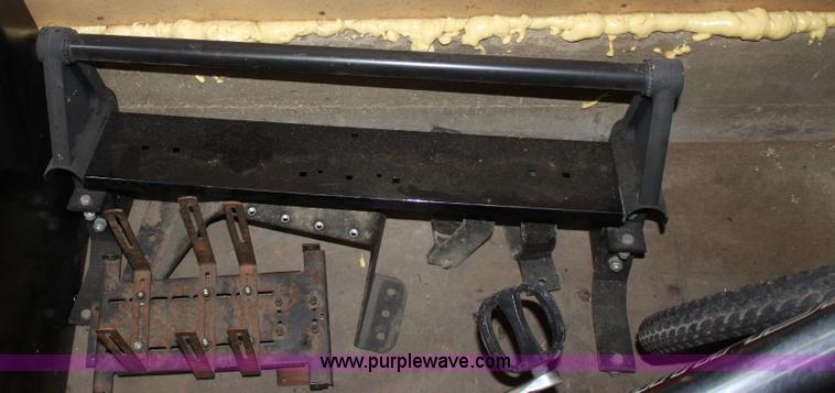 image for item F9830 Assorted police equipment