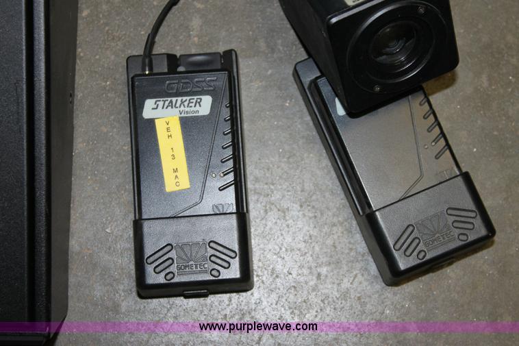 image for item F9831 Assorted camera equipment