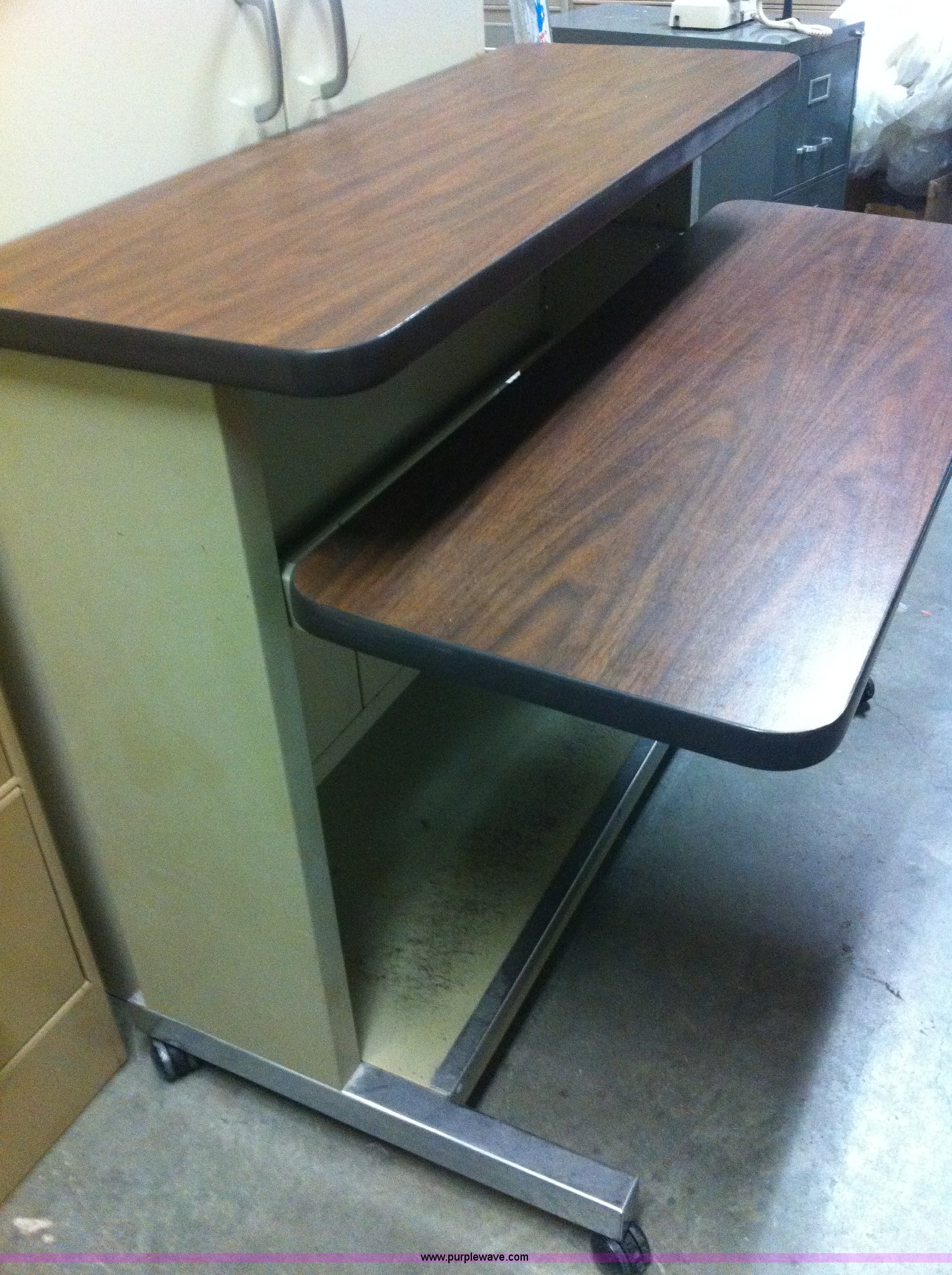 Assorted office furniture in Manhattan, KS Item A1249 sold Purple Wave