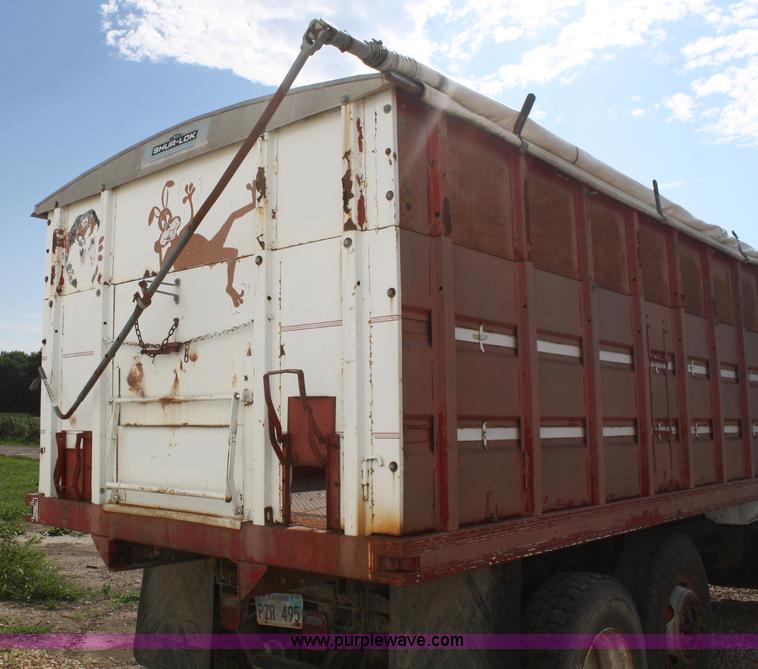 image for item A2258 1983 GMC TopKick C6500 grain truck