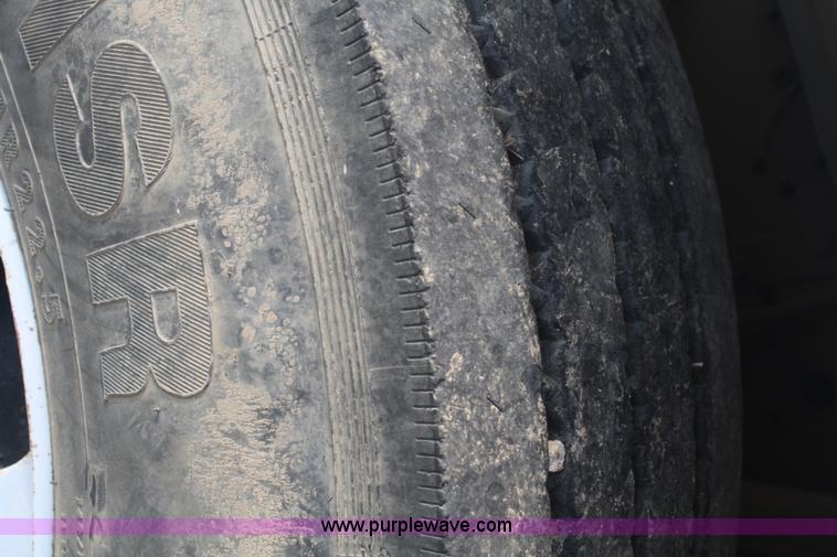 image for item A2258 1983 GMC TopKick C6500 grain truck