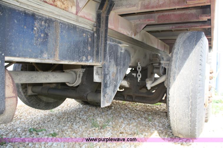 image for item A2258 1983 GMC TopKick C6500 grain truck