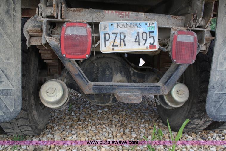 image for item A2258 1983 GMC TopKick C6500 grain truck