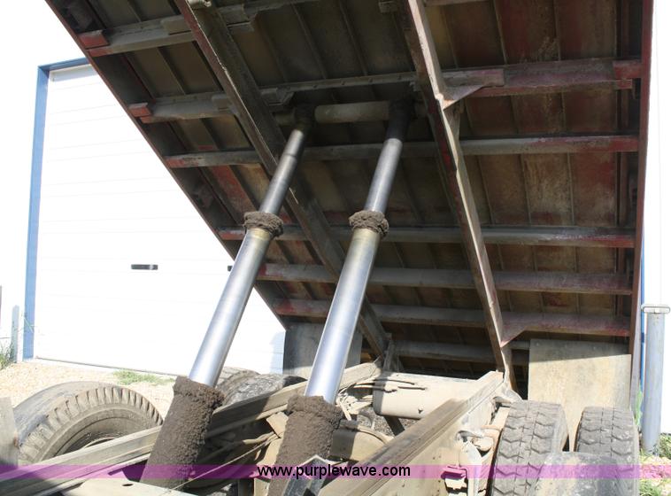 image for item A2258 1983 GMC TopKick C6500 grain truck