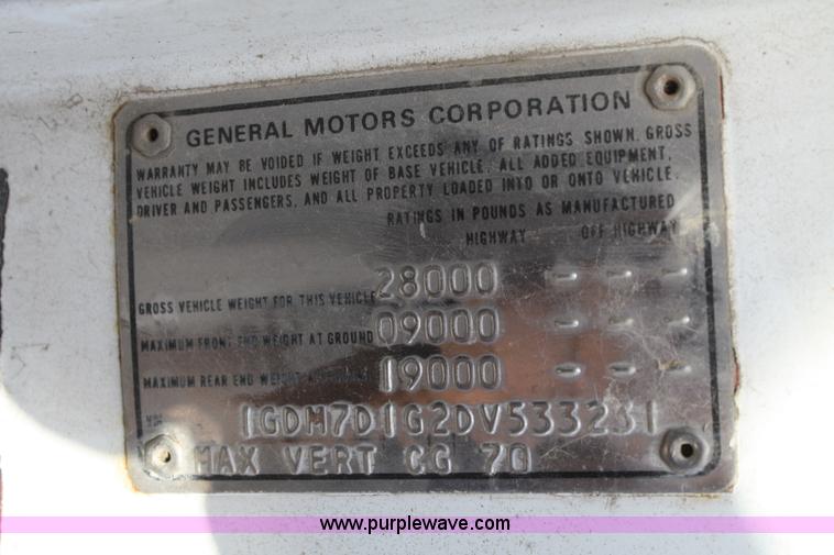 image for item A2258 1983 GMC TopKick C6500 grain truck