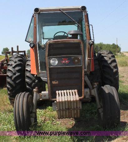 image for item A2687 Massey-Ferguson 2705 tractor