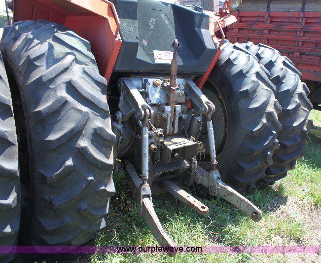 image for item A2687 Massey-Ferguson 2705 tractor