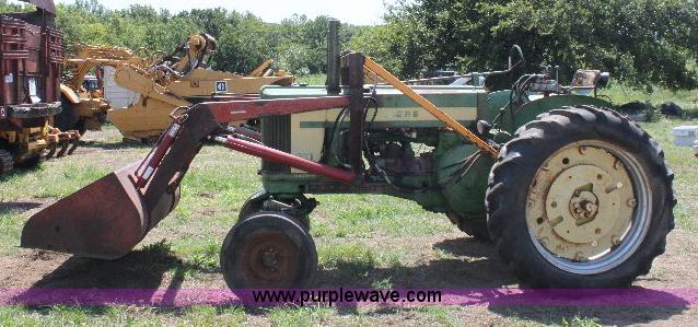 image for item A2688 John Deere 620 tractor