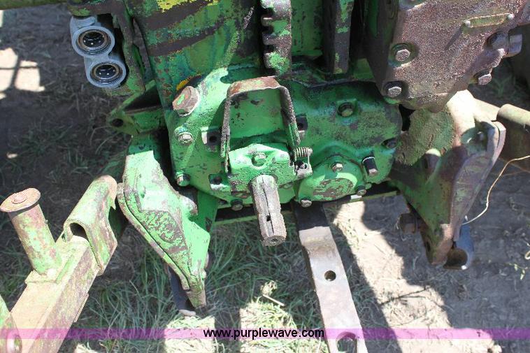image for item A2688 John Deere 620 tractor