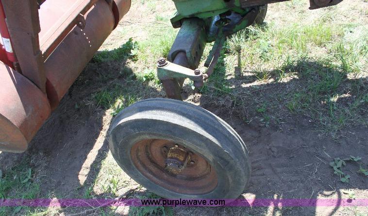 image for item A2688 John Deere 620 tractor