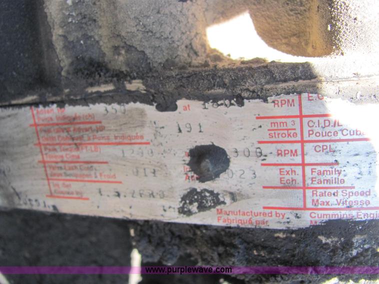 image for item A2696 1991 International 9400 grain truck