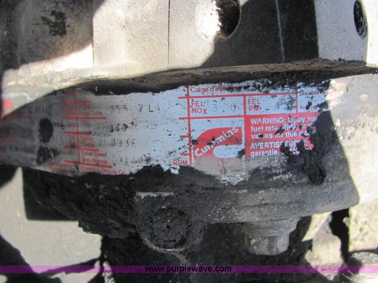 image for item A2696 1991 International 9400 grain truck