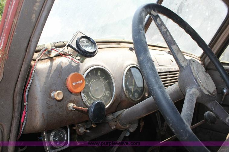 image for item A2713 1953 Chevrolet 6400 grain truck