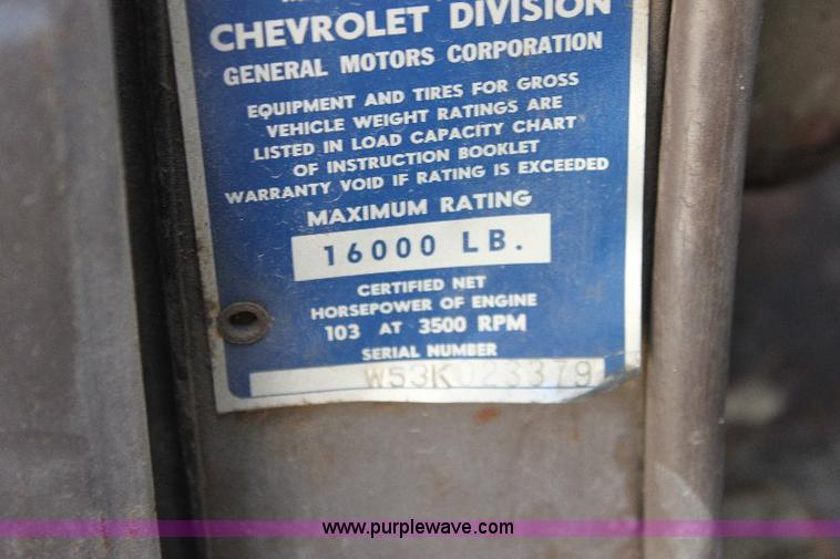 image for item A2713 1953 Chevrolet 6400 grain truck