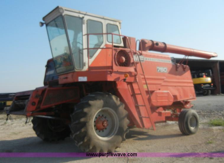 image for item A3079 1980 Massey-Ferguson 750 combine