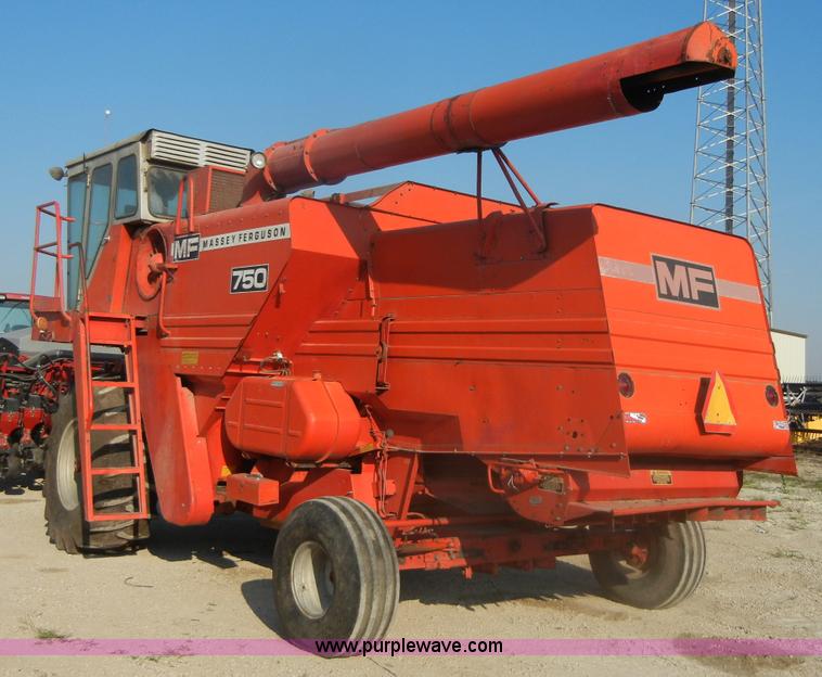 image for item A3079 1980 Massey-Ferguson 750 combine