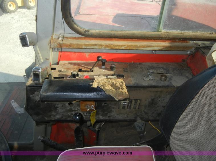 image for item A3079 1980 Massey-Ferguson 750 combine