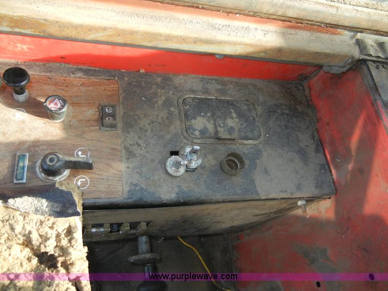 image for item A3079 1980 Massey-Ferguson 750 combine