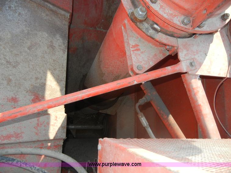 image for item A3079 1980 Massey-Ferguson 750 combine