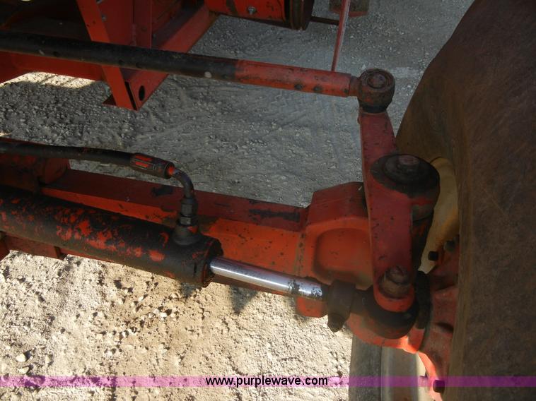 image for item A3079 1980 Massey-Ferguson 750 combine