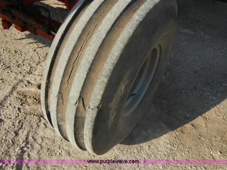 image for item A3079 1980 Massey-Ferguson 750 combine