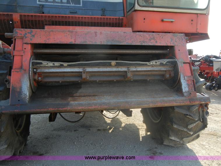 image for item A3079 1980 Massey-Ferguson 750 combine