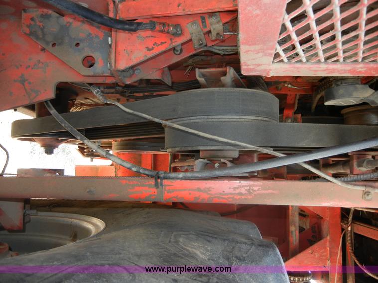 image for item A3079 1980 Massey-Ferguson 750 combine