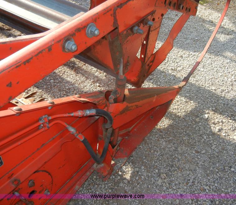 image for item A3079 1980 Massey-Ferguson 750 combine