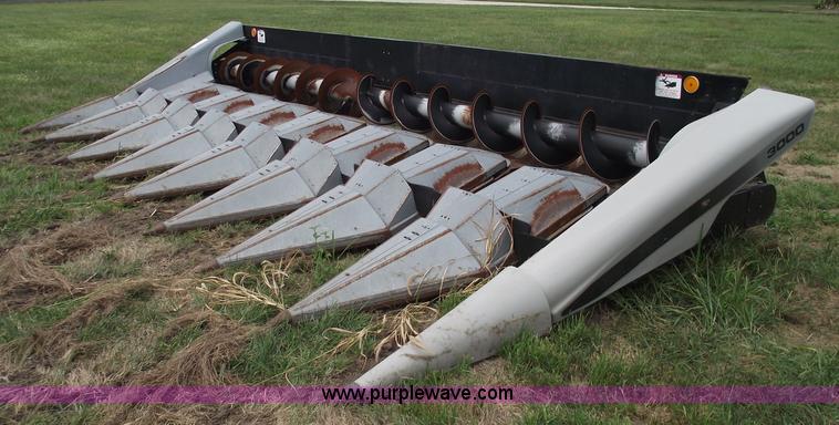 image for item A4053 AGCO eight row corn hugger header