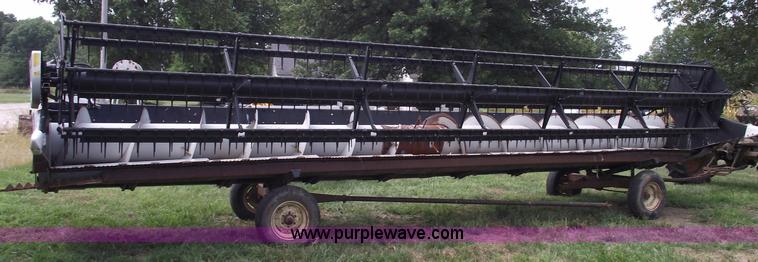 image for item A4054 AGCO 800 Series 30' flex head